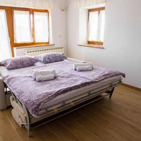 Apartma Tri Oljke Dobrovo Luaran gambar