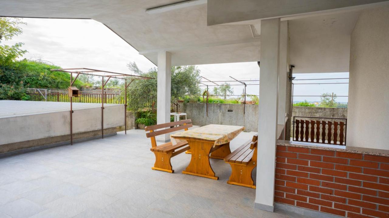 Apartma Tri Oljke Dobrovo Luaran gambar