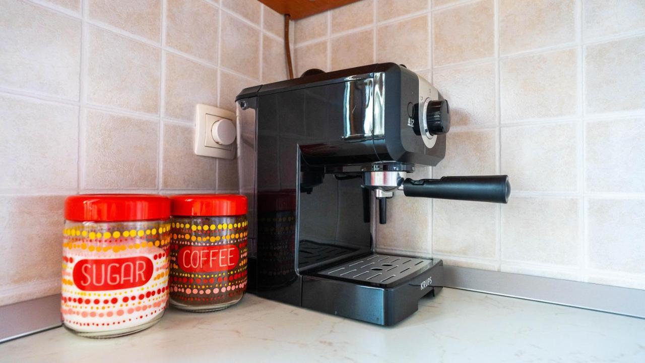 Apartma Tri Oljke Dobrovo Luaran gambar